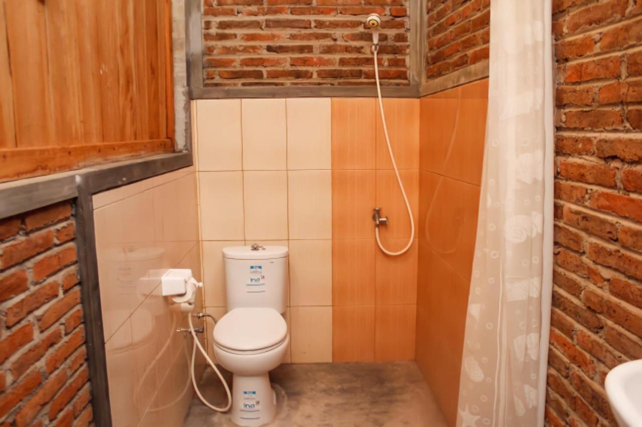 Pinarak Homestay Banyuwangi  Esterno foto