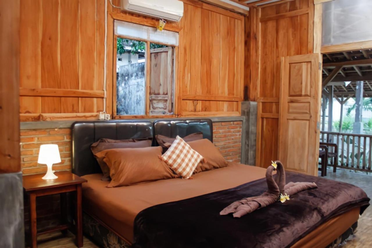 Pinarak Homestay Banyuwangi  Esterno foto